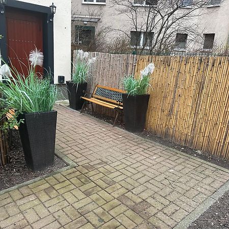 Einzigartige Ferienwohnung Bunt Wie Berlin Kültér fotó