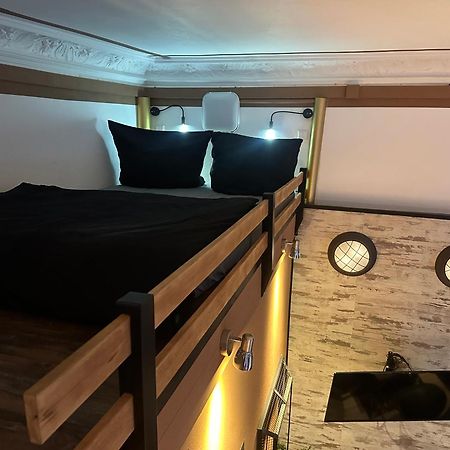 Einzigartige Ferienwohnung Bunt Wie Berlin Kültér fotó